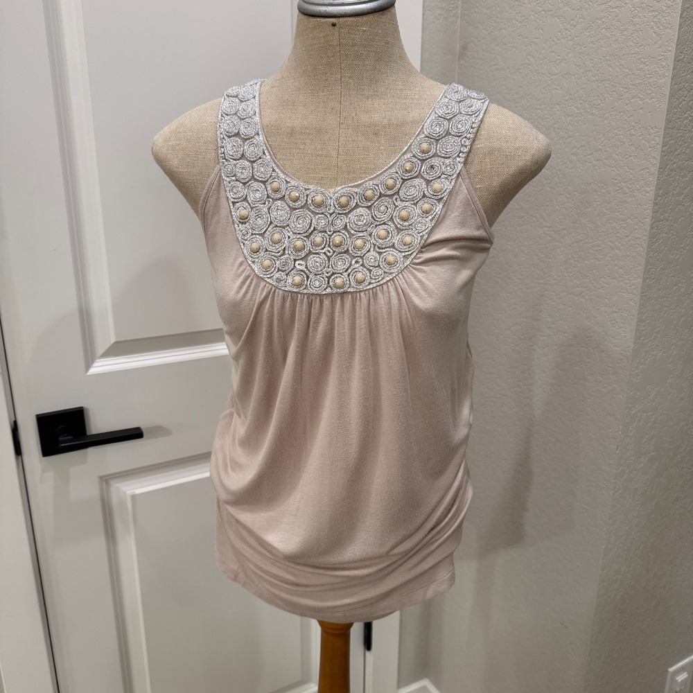 Dating Clothing Womens Top Embellished Neck Sleeveless Blouse Beige M